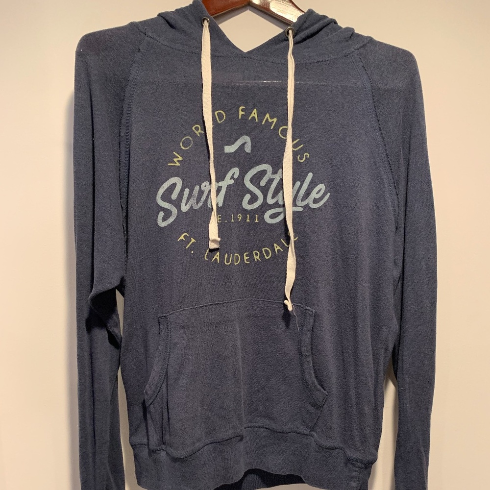 Surf Style Long sleeve with hood